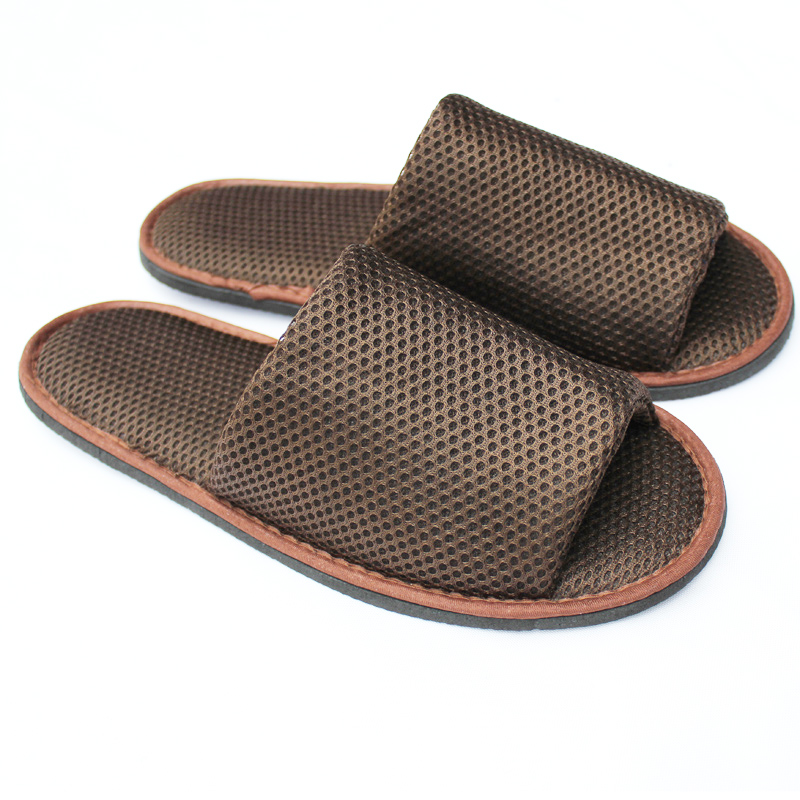 Mesh summer breathable slippers are not disposable