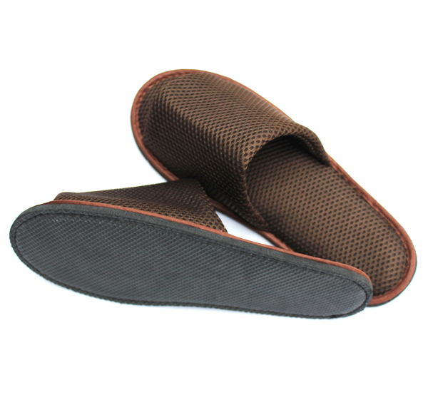 Mesh summer breathable slippers are not disposable