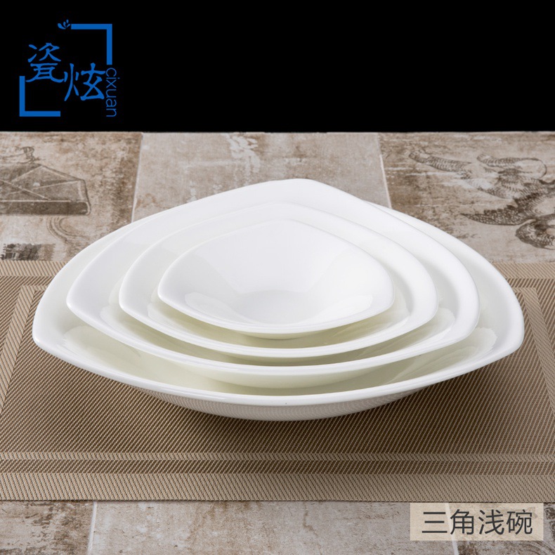 【 Triangular shallow bowl 】