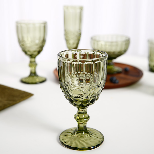 Vintage green crystal cup set