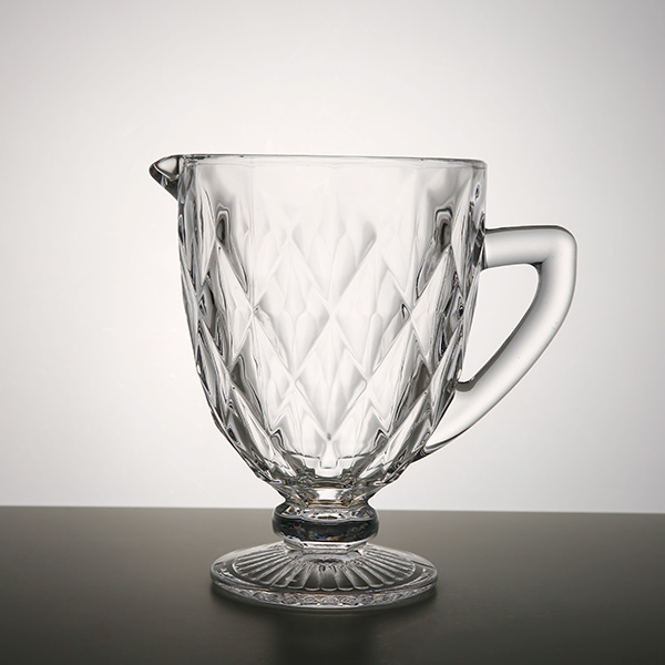 Vintage clear crystal cup set